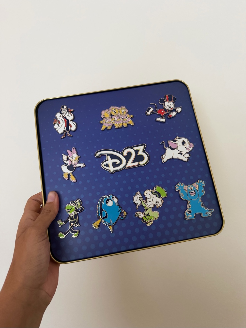 D23 Gold Member Collectible Pin Set in Tin